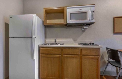 Bossier City Apartment | 1 Bed | ADA/RI Shower/Suite/Kitchen