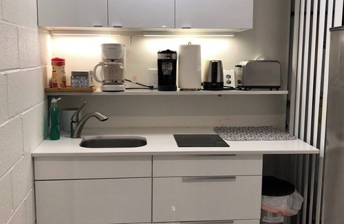 East Falls Church Apartment | 1 Bedroom Basement Apartment | No Car needed