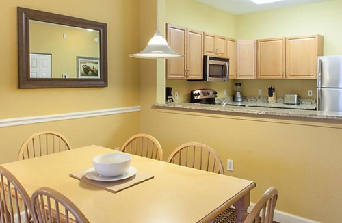 Myrtle Beach Resort | 1 Bedroom Deluxe at Harbour Lights Resort