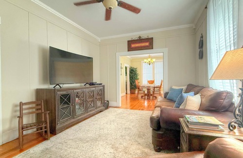 Fredericksburg House | 1 Block to Nimitz Museum, 2-3 Blocks to Downtown, Restaurants