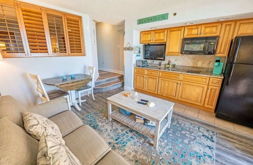 Windy Hill Condo | 1 BR at Beach Cove Resort,Pools, Direct Oceanfront