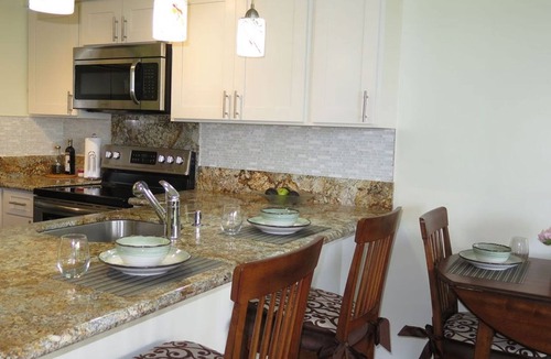 Makaha Apartment | 1 BR + Den ~ Ocean View ~ Pool, Internet, Cable