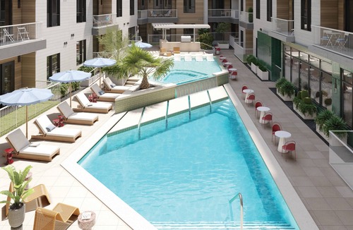 South Lamar House | 10 Guests at The Code by AvantStay | 4 King Suites + Resort Amenities + Pool