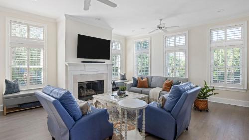 Ocean Point House | 10 Ocean Point Haven by AvantStay