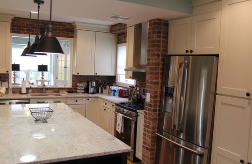 Murray Hill House | 100 5-star Reviews located in the City of Annapolis in a quiet neighborhood!