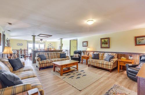 Beaver Creek House | 100-Acre Family Getaway in Kenbridge: Pets Welcome