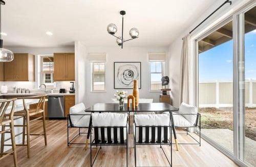 Makaha Valley House | 1000 m² House ∙ 3 bedrooms ∙ 9 guests
