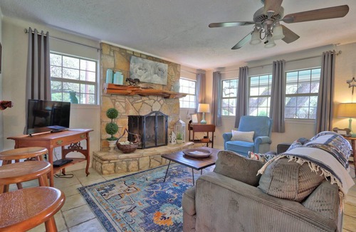 Wimberley House | 102 m² House ∙ 2 bedrooms ∙ 6 guests