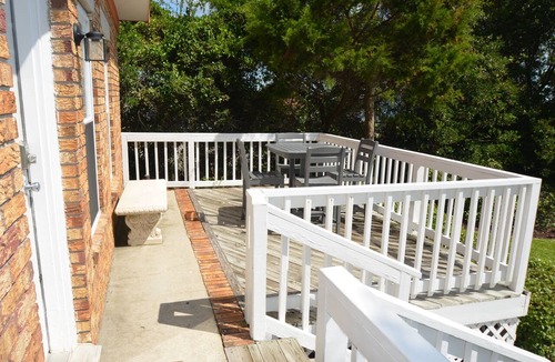 Isle of Palms Condo | #107 Cozy Corner 2 Bed 2 Bath Beachy Condo