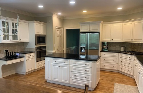 Evans House | 10th Fairway Retreat at Jones Creek Golf Club