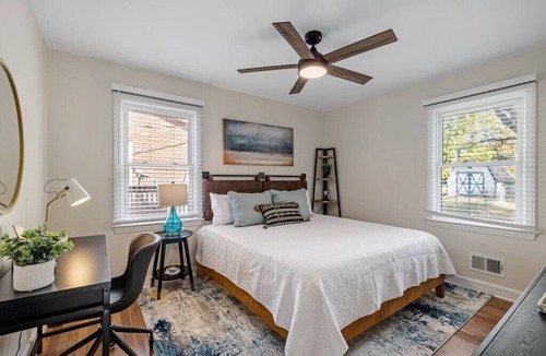 Wade Hampton House | 11 Min to Downtown|Superhost w/250 5 Star Reviews
