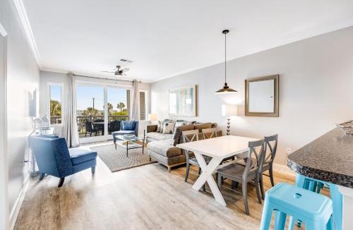 Folly Beach House | 114 West Arctic