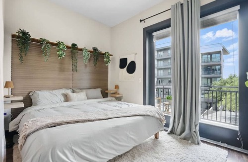 North Burnet Apartment | 12min DT 6min Domain Studio-pool Free Parking