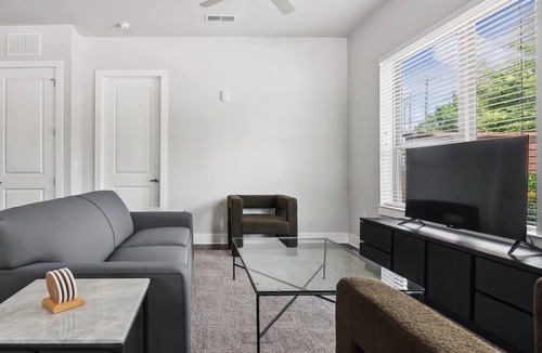 Optimist Park Apartment | #135 - Kasa at Cortland NoDa Charlotte