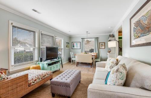 Old Village House | 1470 Barbara