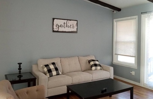 Great Mills House | 15 minutes from Solomon's Island Cozy dupldex upper-level