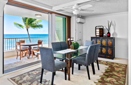 Historic Kailua Village Condo | 150 m² Condo ∙ 3 bedrooms ∙ 6 guests