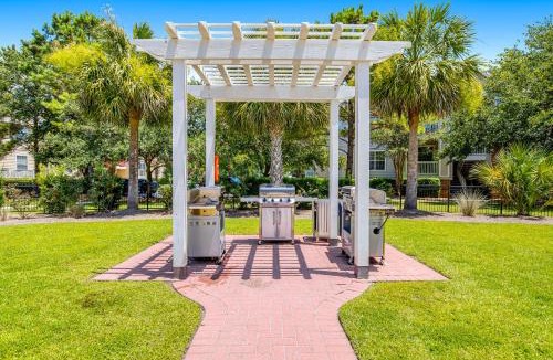 Seaside Farms House | 1600 Long Grove