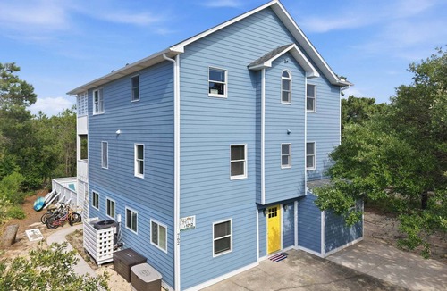 Ocean Sands House | 1712 - Happy Childhood, Corolla Coastal Home | Pool, Hot Tub & Game Room
