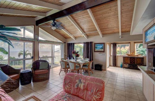 Ninole House | 1784 m² House ∙ 9 guests