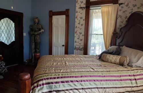 Llano Bed & Breakfast | 1890 Karcher Haus