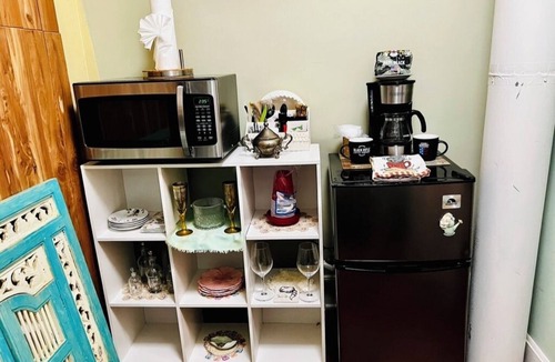 Historic District House | 18th Century 4bdrm Luxury Historic Home in Downtown Annapolis