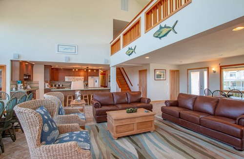 Ocean Sands House | 1922 - Salt Spray - Oceanfront Corolla Retreat w/Hot Tub & Views