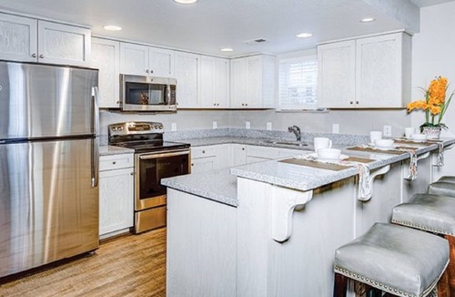 Sea Scape Condo | 1BDRM~ BEACHWOODS RESORT-WATER VIEWS-POOLS-BEACH-LAKE-TRAILS-FISHING-TENNIS-MORE