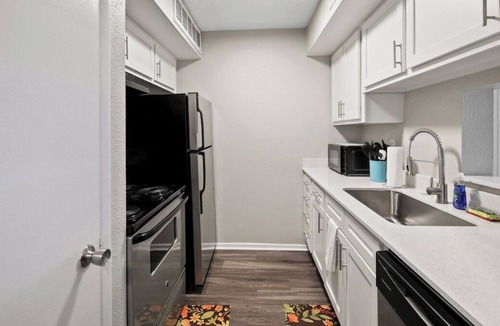 North Austin Civic Association Apartment | 1BR Apt in Austin, TX: Gym, Pool, Near Attractions