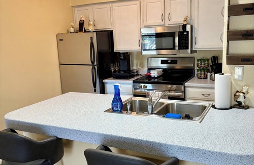 Westover Hills Condo | 1BR Condo Near Downtown & The Domain – Stylish, Cozy, and Convenient