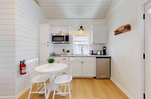 Lower Township House | 1BR King Bed Sofa Bed Sleeps 4 POOL - 8