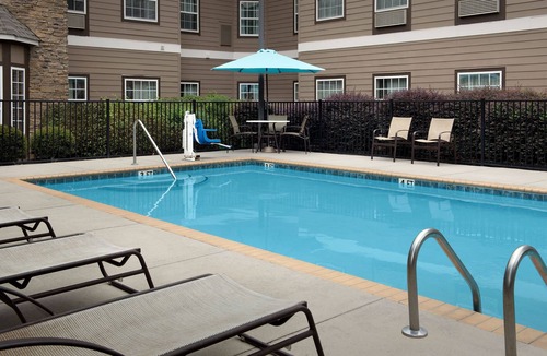 Conestee Apartment | 1BR Suite w/2 Queens | Pool, Fire Pit + Breakfast