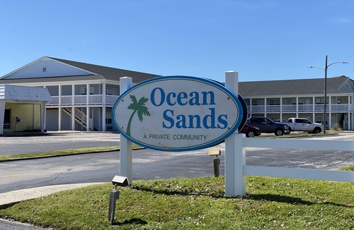 Atlantic Beach Apartment | 1st Floor Studio · Beach Access · Pool & Kitchenette