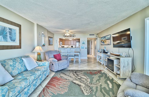 Briarcliffe Acres Condo | 1st Floor-XXL Oceanfront Balcony Ocean Creek Tower South Mid August Openings