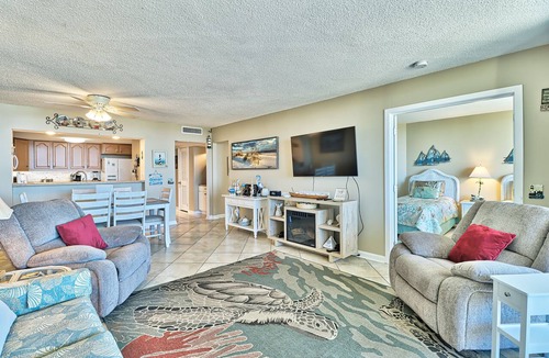 Briarcliffe Acres Condo | 1st Floor-XXL Oceanfront Balcony Ocean Creek Tower South Mid August Openings