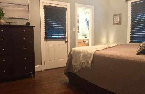 Downtown House | 2 bed House in Downtown Raleigh