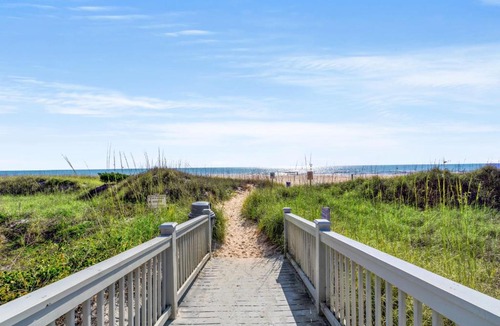 Myrtle Beach Apartment | 2 Bedroom Condo at Ocean Creek Resort - 7 Pools, Hot Tub, Beach Shuttle