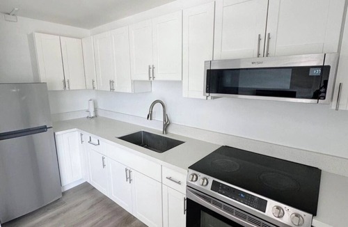 Mokuleia Condo | 2-bedroom condo steps to the beach!🏝️