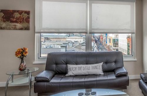 Penn Quarter Apartment | 2 Bedroom Furnished Apartment near National Museum