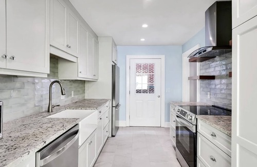 Wilmington Historic District House | 2-bedroom townhome in tranquil Wilmington with AC comfort