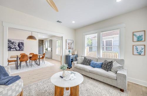Arsenal House | 2 Blocks from Riverwalk: 1 Mile to SA Downtown