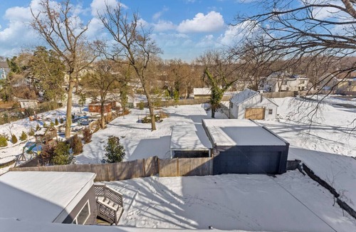 Woodridge Apartment | 2 BR Haven in the Pulse of the DC’s Vibrant Buzz!