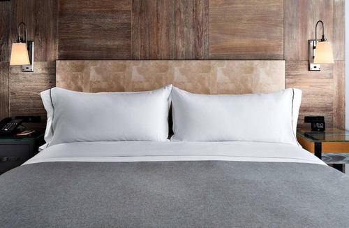 District Wharf House | 2 Connecting Suites at a 4⭐️ Hotel