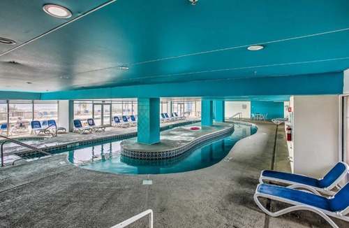 Crescent Beach Apartment | 2 Mi to Barefoot Landing: Beachfront Resort Studio