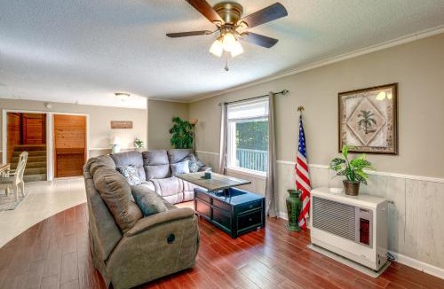 Sparta House | 2 Mi to Blue Ridge Pkwy! Mtn-View Sparta Retreat