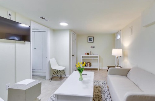 Bloomingdale Apartment | 2 Mi to Dtwn DC: 1BD Apt Near Howard University