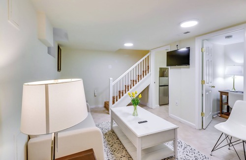 Bloomingdale Apartment | 2 Mi to Dtwn DC: 1BD Apt Near Howard University