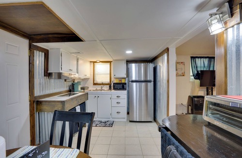 Hinesville Apartment | 2 Mi to Fort Stewart: Cozy + Convenient Apt!