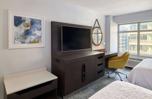 Mount Vernon Triangle Hotel | 2 Queen Beds Close to Metro, Convention Center | 2 Units Available
