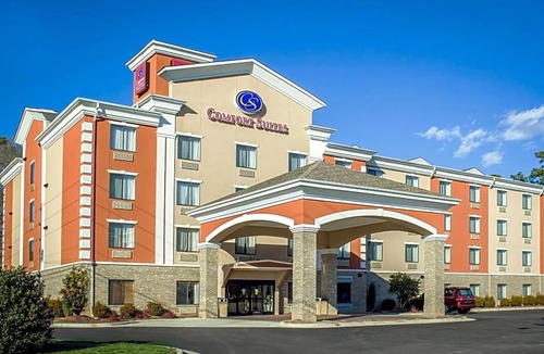 Sanford Hotel | 2-Star Hotel ∙ Comfort Suites Sanford